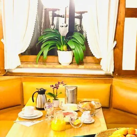 Мини-отель Dernedde 3*